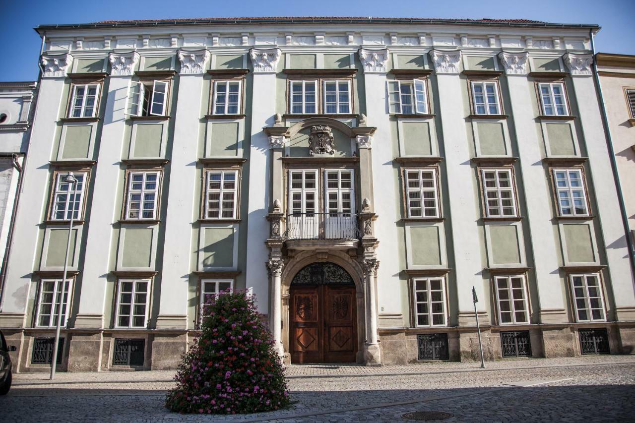 Althansky Palac Znojmo Exterior photo